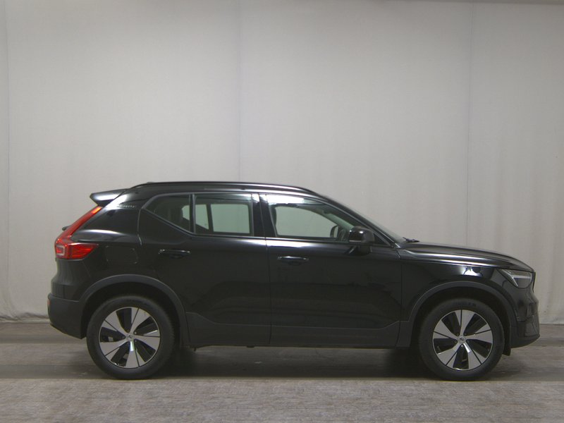 Volvo XC40 T4 Recharge Plus Dark automatik • AHK • Full LED