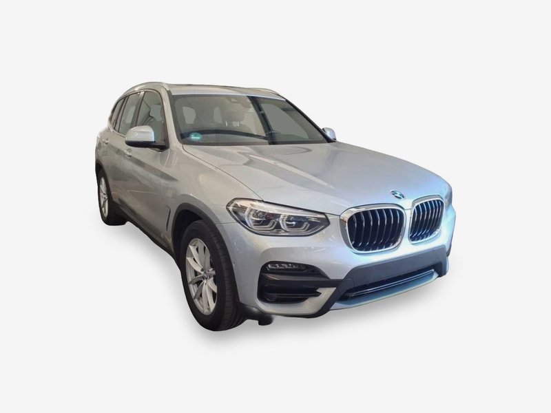 BMW X3 xDrive30e automatik Advantage • Full LED • panorama — 2