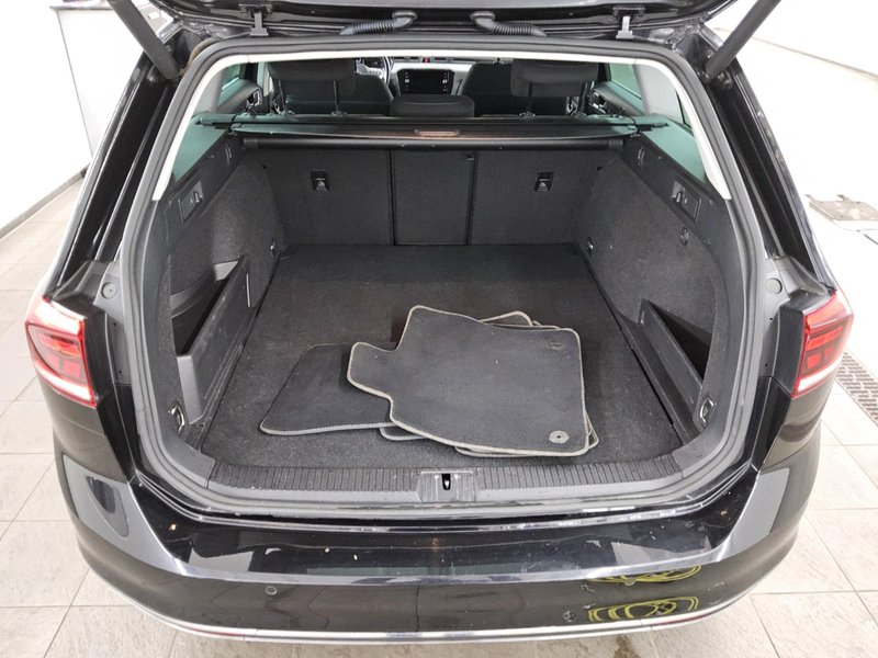 Volkswagen Passat Variant GTE 1.4 TSI automatik • električna vrata prtljažnika — 12