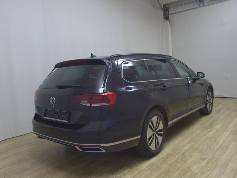 Volkswagen Passat Variant GTE 1.4 TSI automatik • električna vrata prtljažnika — 4