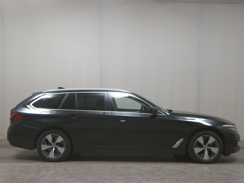BMW 520d Touring automatik • ACC • AHK