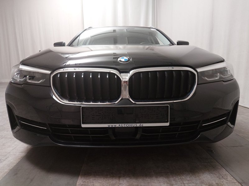 BMW 520d Touring automatik • ACC • AHK — 10
