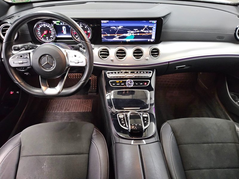 Mercedes-Benz E 300 de karavan automatik AMG Line • HUD • 360° kamera — 5