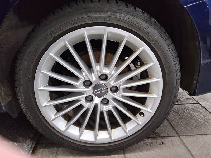 Audi A3 35 TDI advanced automatik • digitalni instrumenti • LED — 11