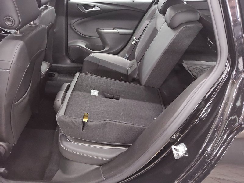 Opel Astra ST 1.5 D Elegance • LED • navigacija — 12