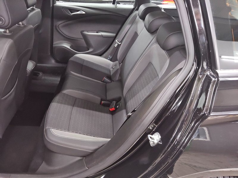 Opel Astra ST 1.5 D Elegance • LED • navigacija — 13