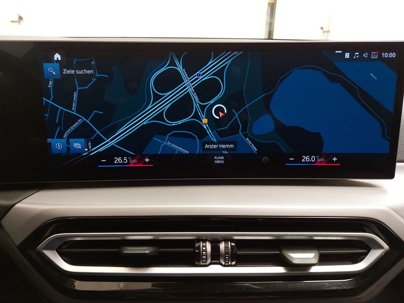 BMW 320d Touring automatik • AHK • Full LED — 21