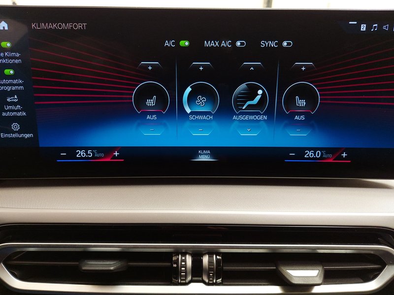 BMW 320d Touring automatik • AHK • Full LED — 23