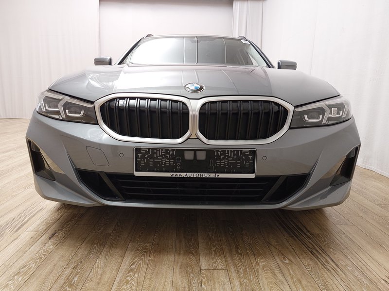 BMW 320d Touring automatik • AHK • Full LED — 9