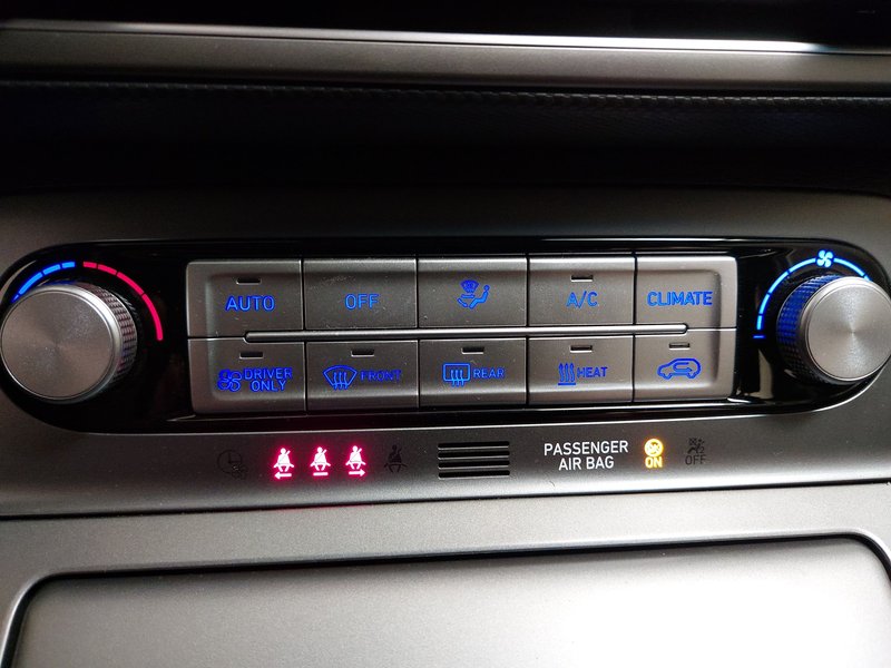 Hyundai Kona • ACC • digitalni instrumenti — 15