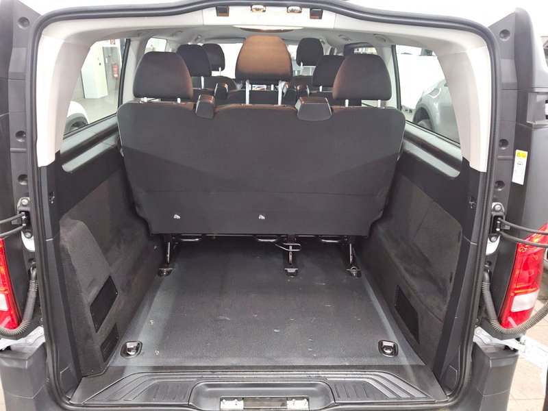 Mercedes-Benz Vito CDI Tourer (ekstra duga izvedba) automatik Pro — 11