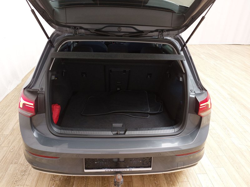 Volkswagen Golf 2.0 TDI automatik Move • ACC • LED — 18