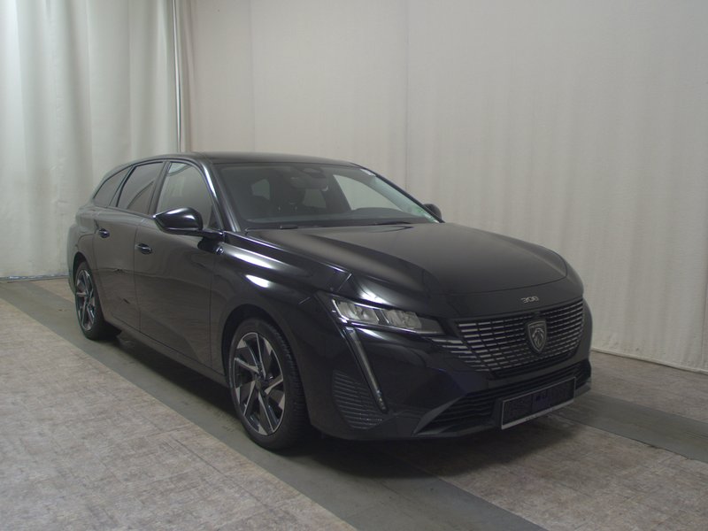 Peugeot 308 1.5 BlueHDI Allure • ACC • LED — 3