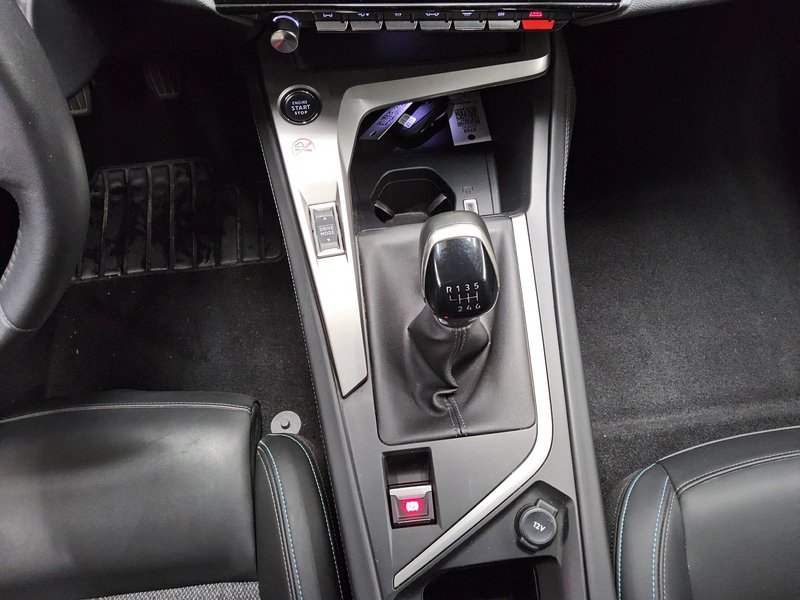Peugeot 308 1.5 BlueHDI Allure • ACC • LED — 6