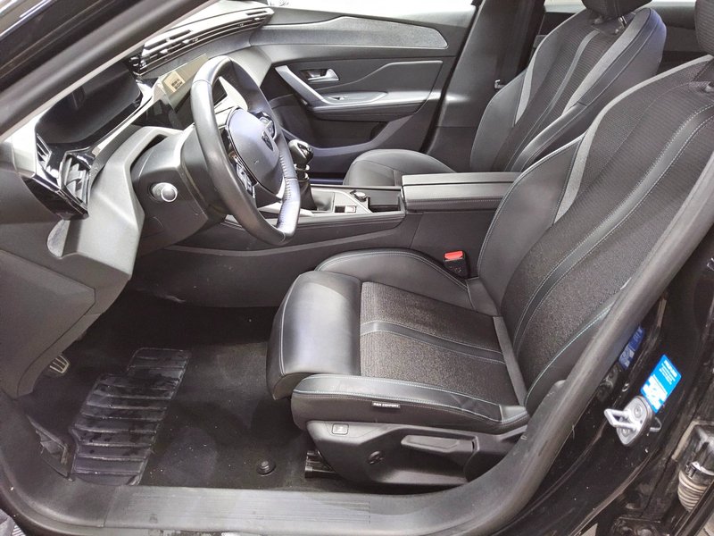 Peugeot 308 1.5 BlueHDI Allure • ACC • LED — 9