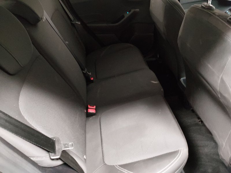Ford Fiesta 1.0 EcoBoost Cool&Connect • bežično punjenje • Full LED — 12