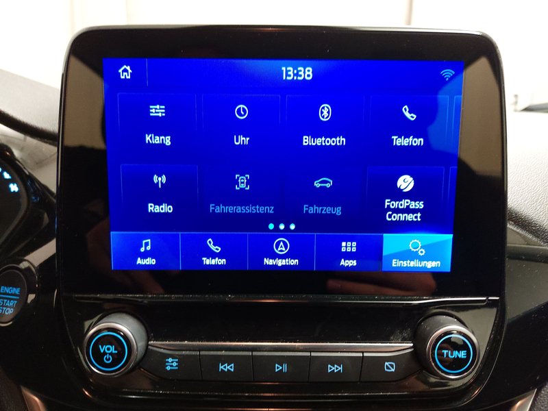 Ford Fiesta 1.0 EcoBoost Cool&Connect • bežično punjenje • Full LED — 17