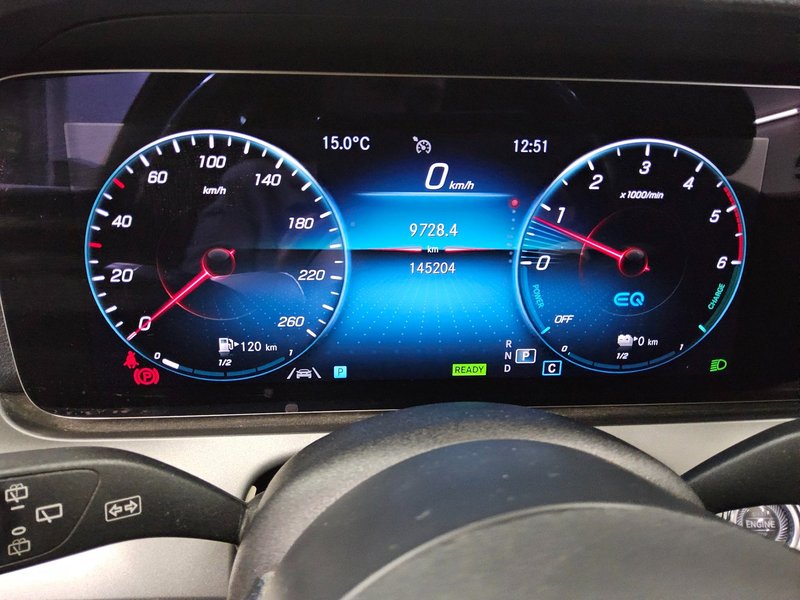 Mercedes-Benz E 300 de karavan automatik Avantgarde • panorama • LED — 8