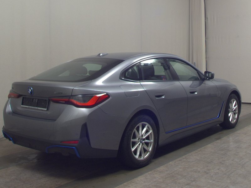 BMW i4 Gran Coupé eDrive35 • ACC • Full LED — 4