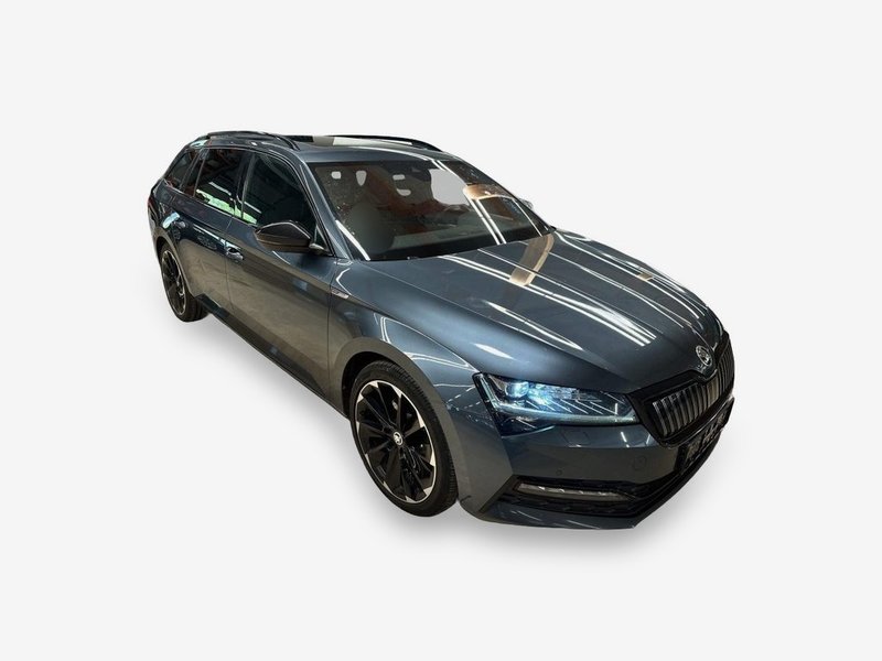 Škoda Superb Kombi 1.4 TSI iV automatik Sport Line • panorama • ACC — 2