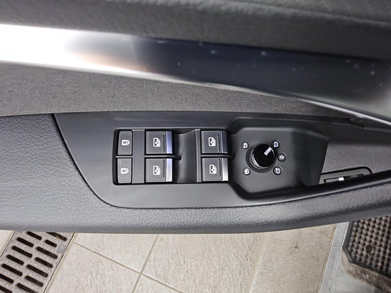 Audi A6 Avant 45 TDI quattro sport automatik • LED — 10