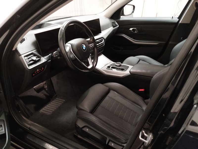 BMW 318d Touring automatik • ACC • HUD — 6