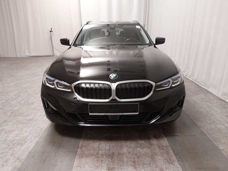 BMW 318d Touring automatik • ACC • HUD — 9
