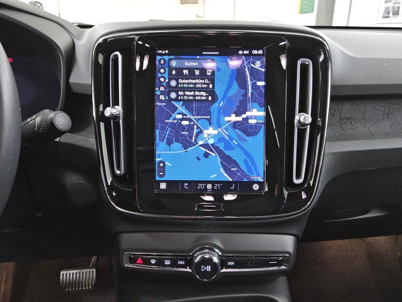 Volvo C40 Recharge Pure • el. peta vrata • Full LED — 7