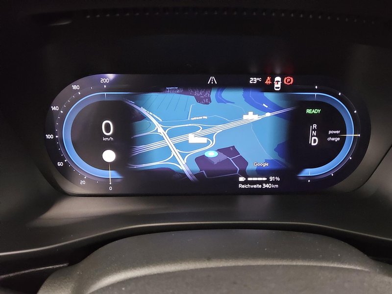 Volvo C40 Recharge Pure • el. peta vrata • Full LED — 8