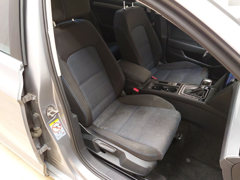 Volkswagen Passat Variant GTE 1.4 TSI automatik • ACC • LED — 10