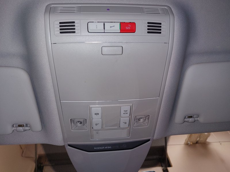 Volkswagen Passat Variant GTE 1.4 TSI automatik • ACC • LED — 13