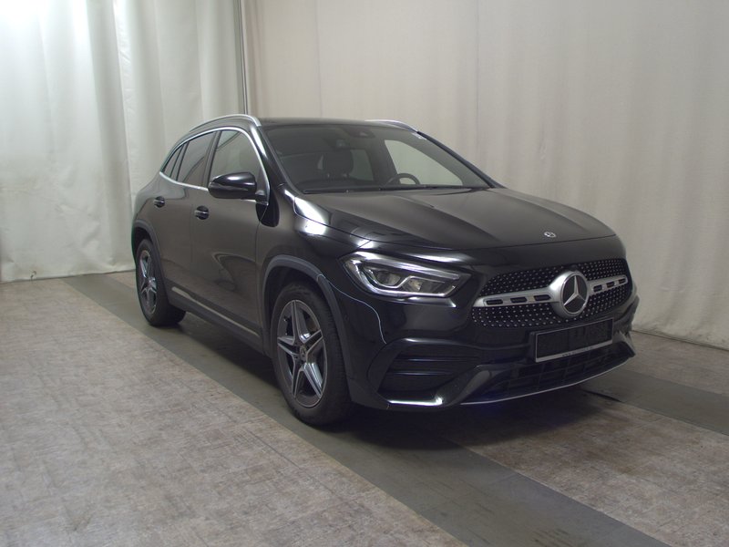 Mercedes-Benz GLA 200 d automatik AMG Line • AHK • električna peta vrata — 3
