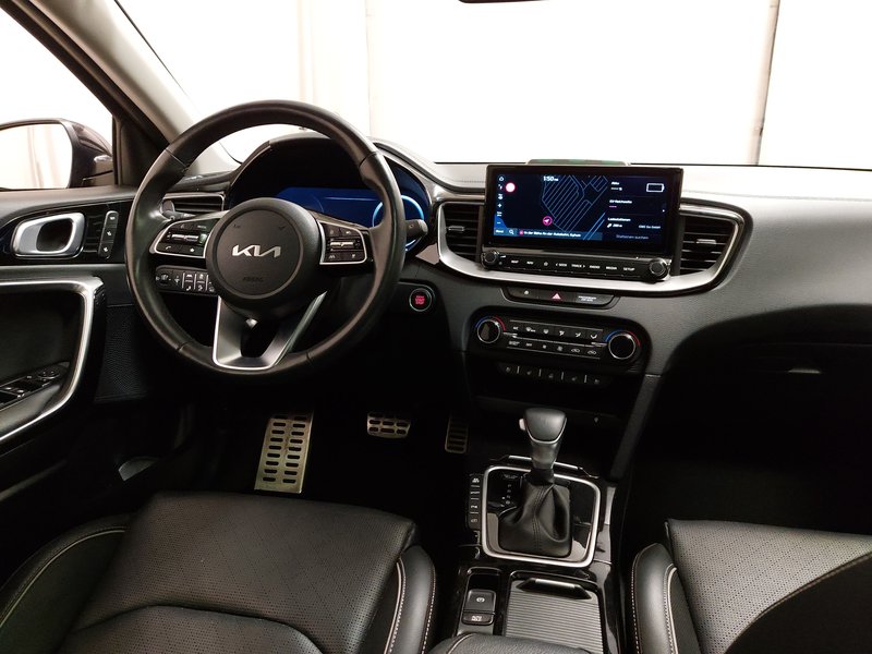 Kia cee'd 1.6 PHEV Platinum automatik • ACC • LED — 19