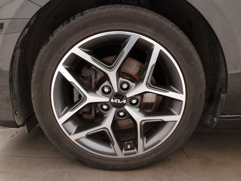 Kia cee'd 1.6 PHEV Platinum automatik • ACC • LED — 8
