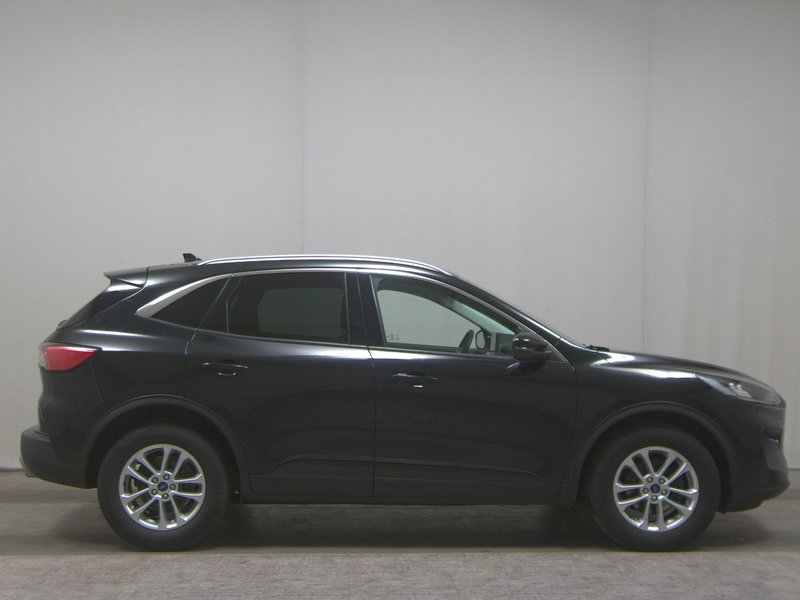 Ford Kuga 1.5 EcoBlue automatik Titanium • ACC • LED