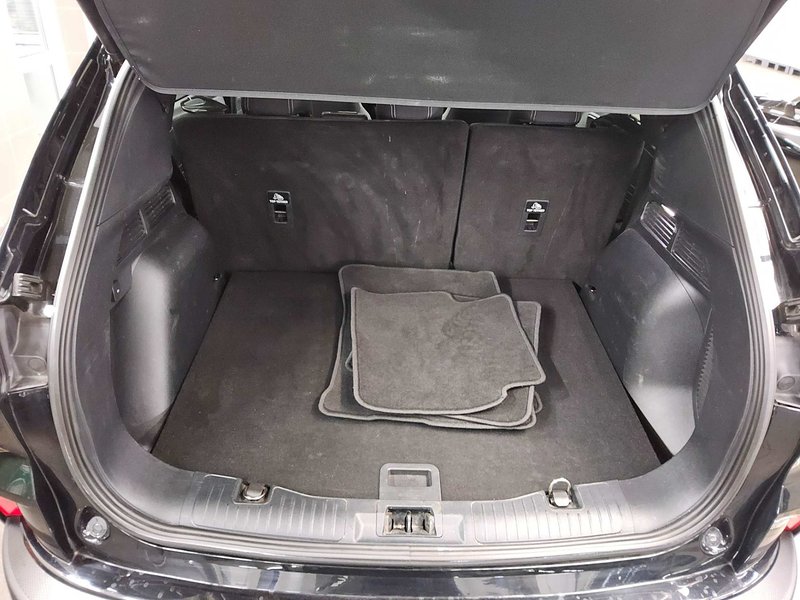Ford Kuga 1.5 EcoBlue automatik Titanium • ACC • LED — 12