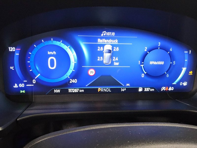 Ford Kuga 1.5 EcoBlue automatik Titanium • ACC • LED — 8