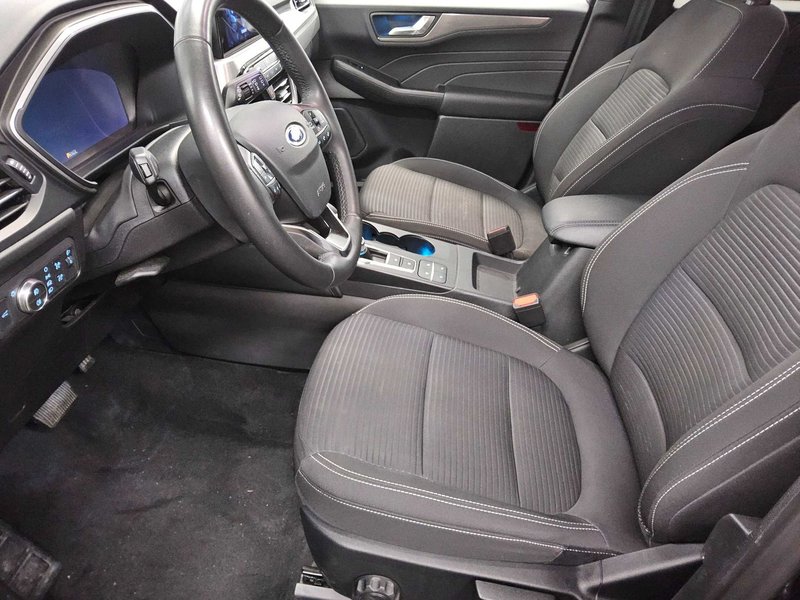 Ford Kuga 1.5 EcoBlue automatik Titanium • ACC • LED — 9