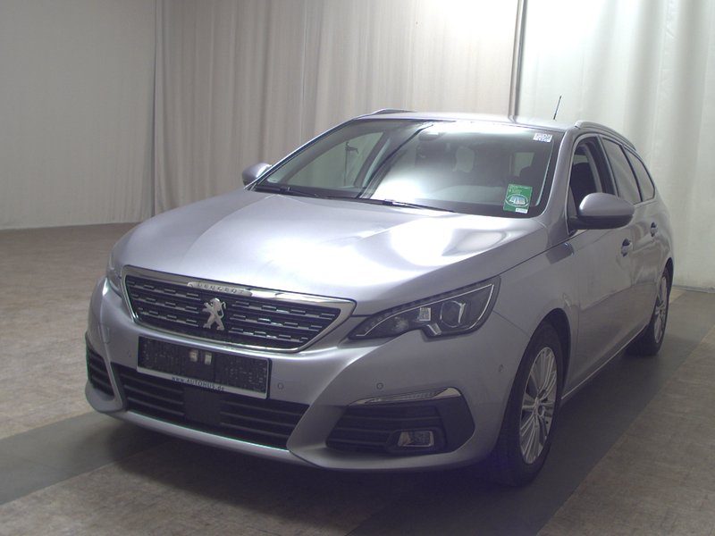 Peugeot 308 BlueHDi 130 Allure • ACC • AHK — 2