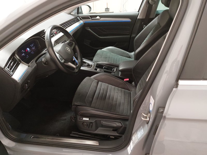 Volkswagen Passat Variant GTE 1.4 TSI automatik • ACC • AHK — 6
