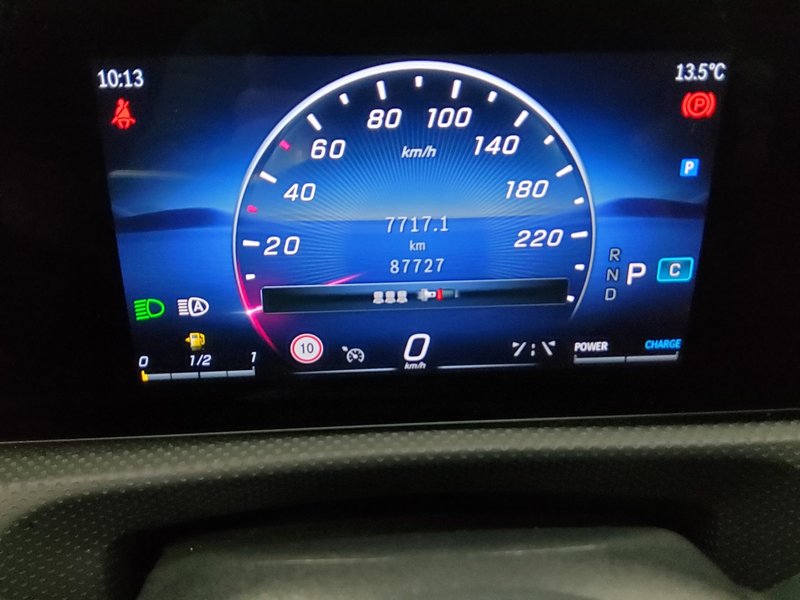 Mercedes-Benz A 200 automatik Progressive • Full LED • koža — 8