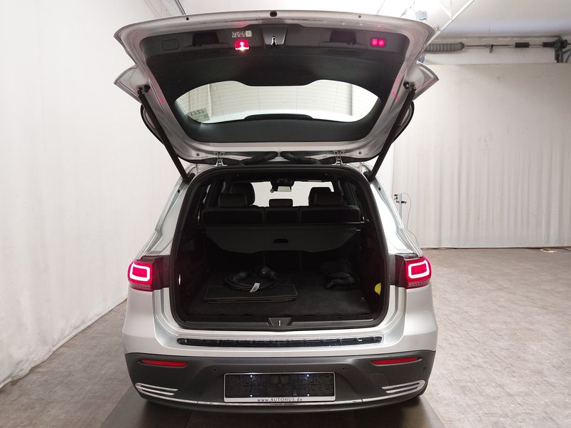 Mercedes-Benz GLB 220 d automatik • ACC • Full LED — 16