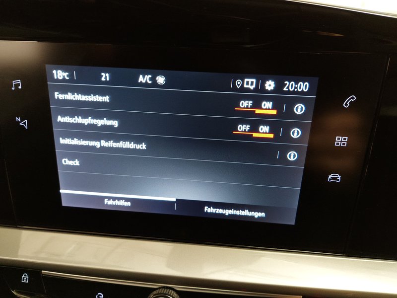 Opel Mokka Elegance • Full LED — 19