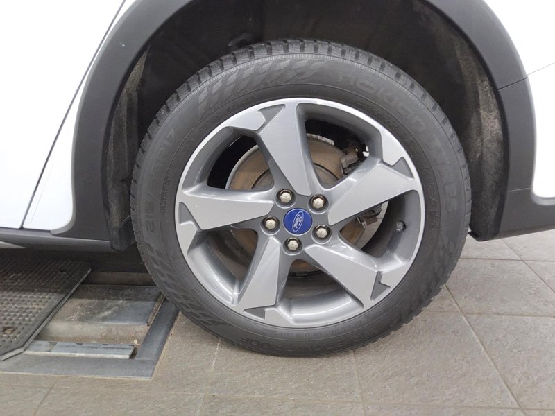 Ford Focus Turnier 1.0 EcoBoost Active • ACC • LED — 10