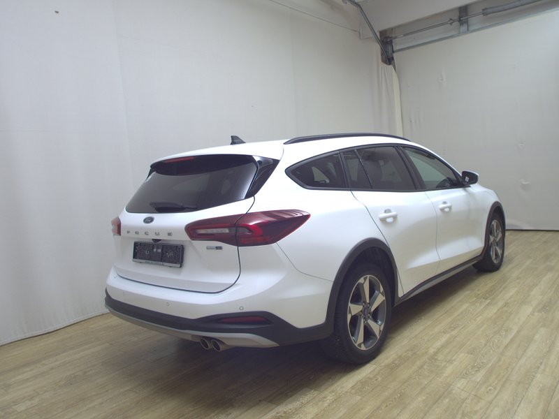 Ford Focus Turnier 1.0 EcoBoost Active • ACC • LED — 4