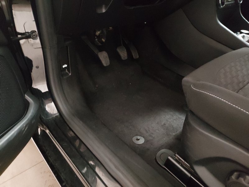 Ford Fiesta 1.0 EcoBoost Titanium • LED — 7