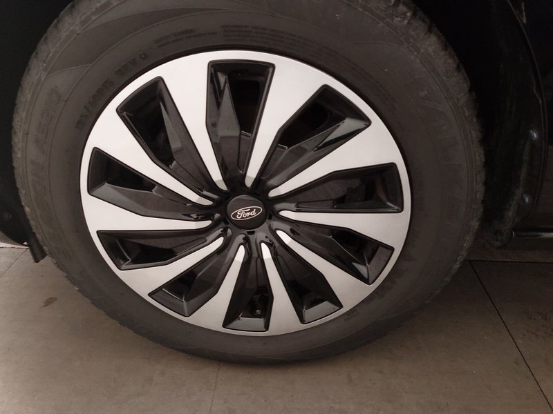 Ford Fiesta 1.0 EcoBoost Titanium • LED — 8