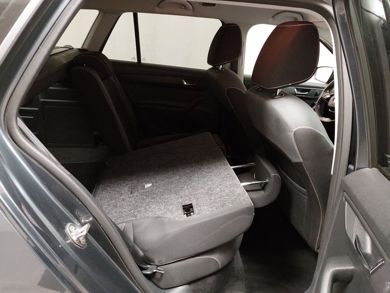Škoda Fabia Kombi 1.0 • ACC — 11
