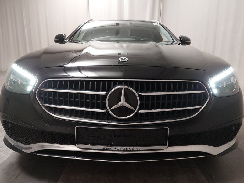 Mercedes-Benz E 220 d karavan automatik Avantgarde • panorama • ACC — 10