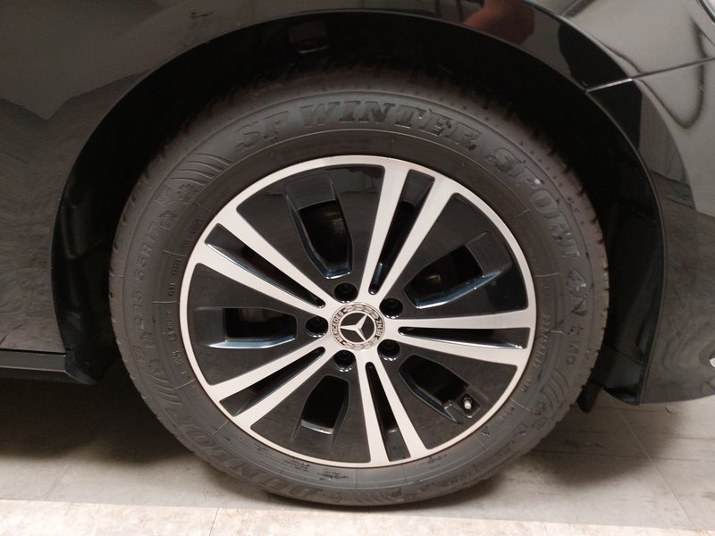 Mercedes-Benz E 220 d karavan automatik Avantgarde • panorama • ACC — 11